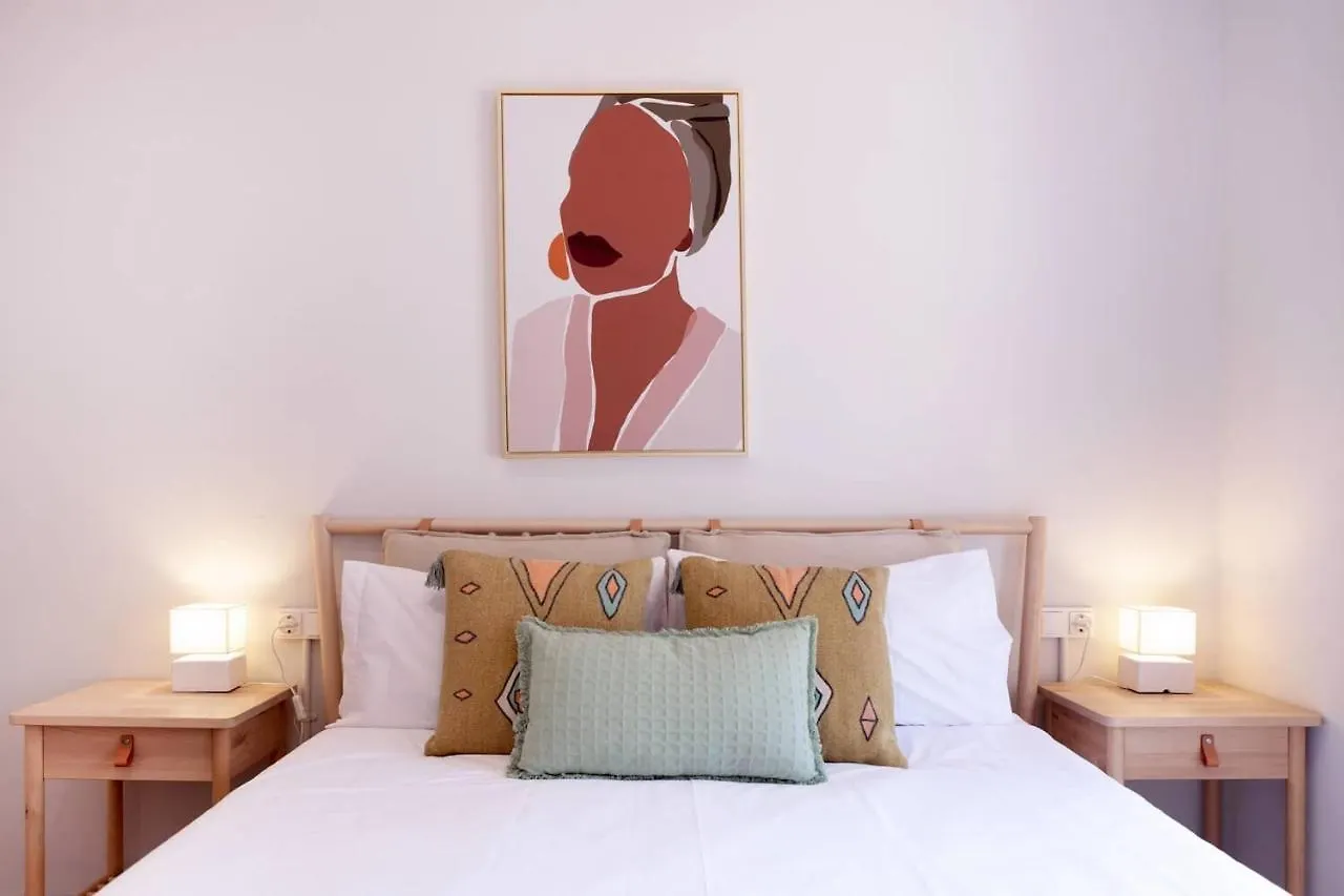 22Par1006 Newly Refurbished 2Bed Apartment In Paral Βαρκελώνη
