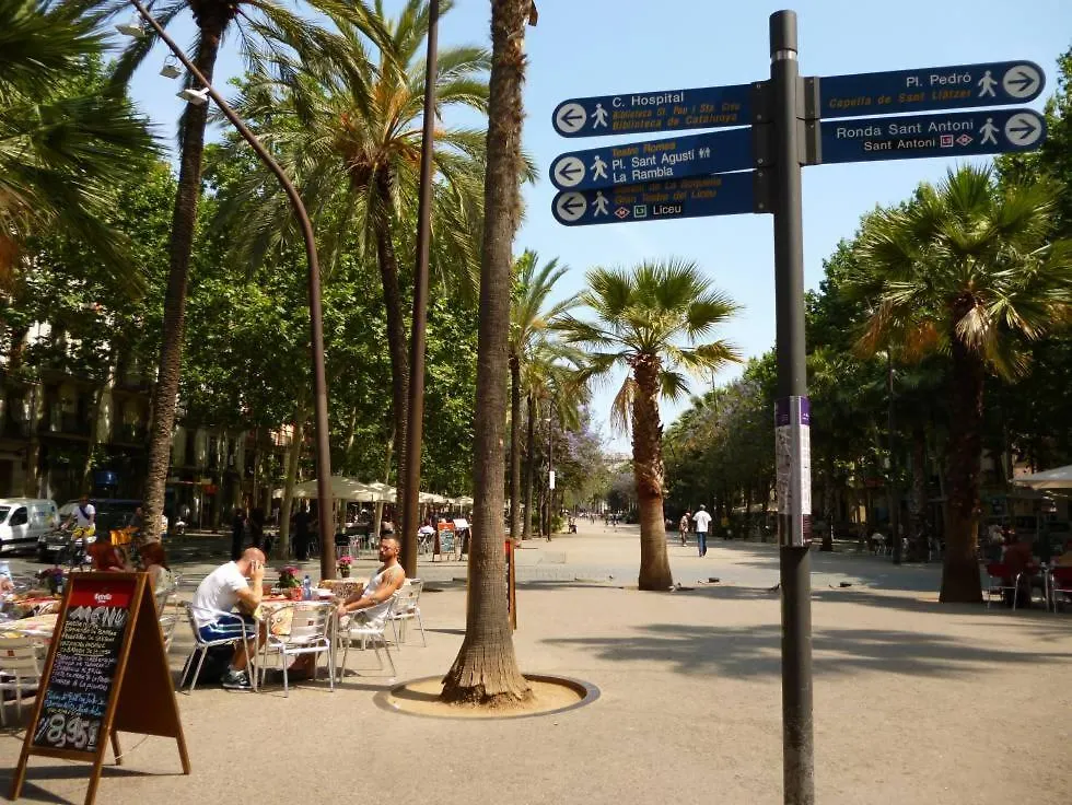 22Par1006 Newly Refurbished 2Bed Apartment In Paral Barcelona