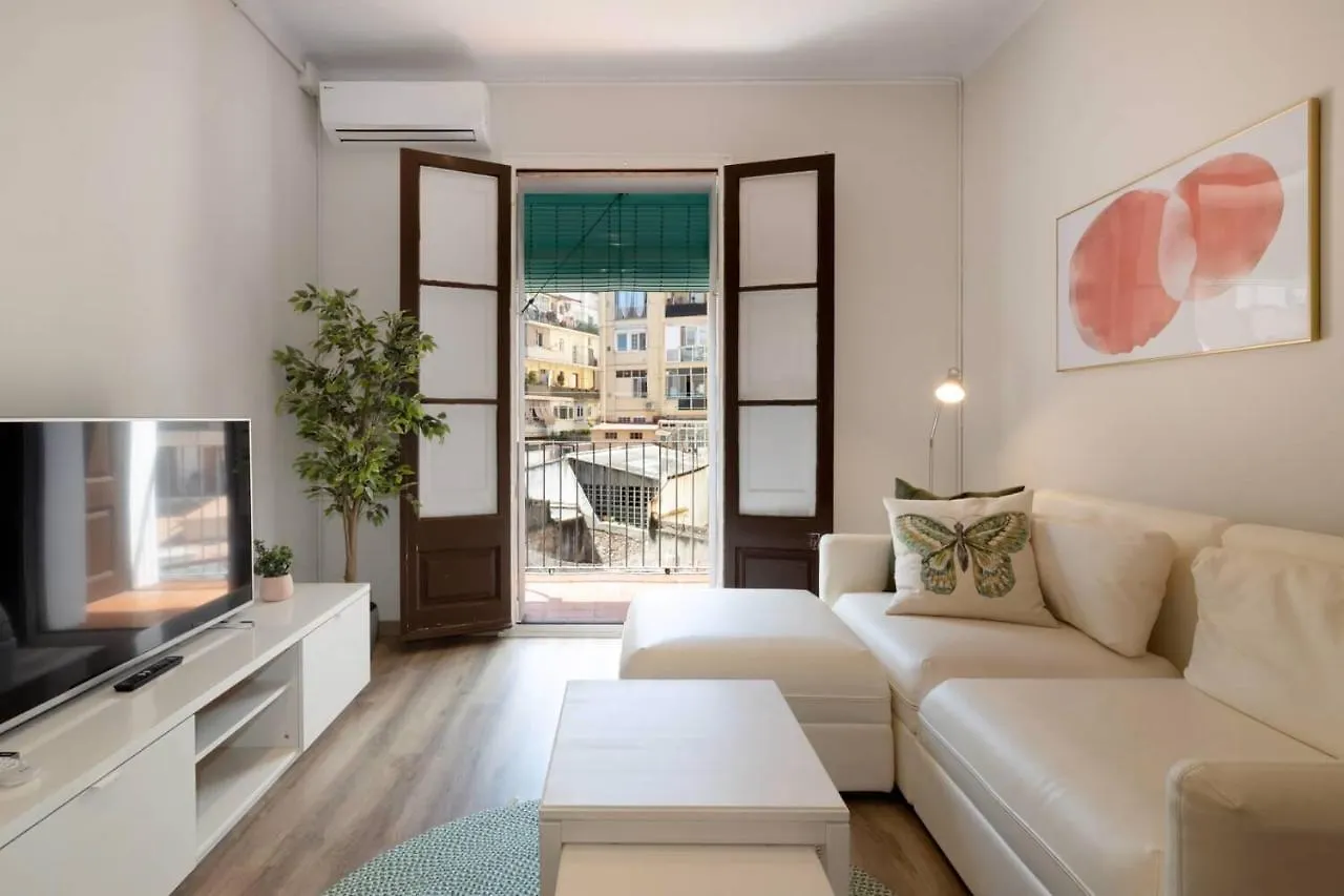 22Par1006 Newly Refurbished 2Bed Apartment In Paral Barcelona
